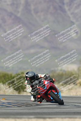 media/Jan-15-2026-Racers Edge (Thu) [[dfebeb70ab]]/2-A Group/Session 5 (Turn 5)/